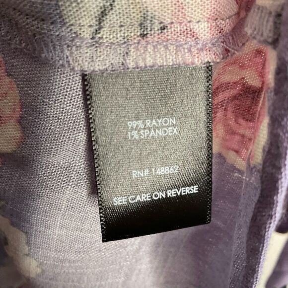 Torrid Plus Size Blouse 2X  Rayon Slub Button Front Top Purple Floral Bloomcore - Picture 7 of 12